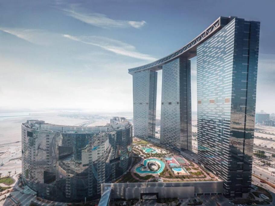 Cozy 1Br In Iconic Tower Διαμέρισμα Αμπού Ντάμπι Εξωτερικό φωτογραφία