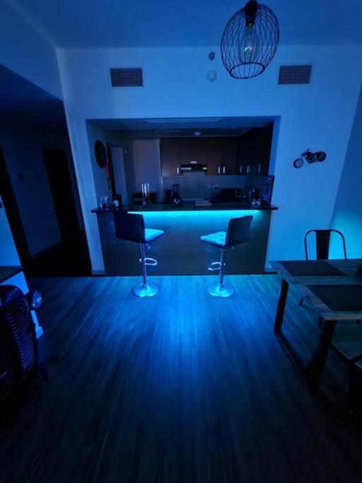 Cozy 1Br In Iconic Tower Διαμέρισμα Αμπού Ντάμπι Εξωτερικό φωτογραφία