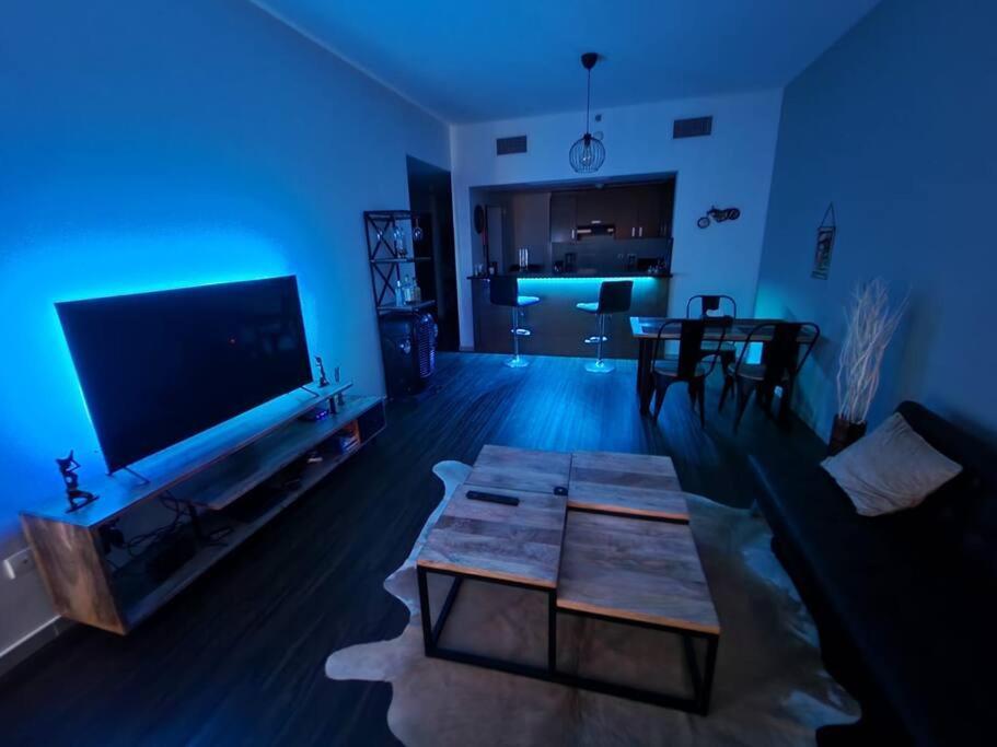 Cozy 1Br In Iconic Tower Διαμέρισμα Αμπού Ντάμπι Εξωτερικό φωτογραφία